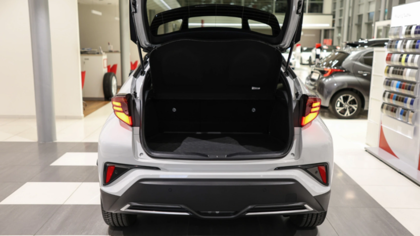 TOYOTA C-HR C-HR 2.0 Hybrid GR Sport