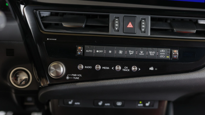 LEXUS ES ES 300h F Sport Edition