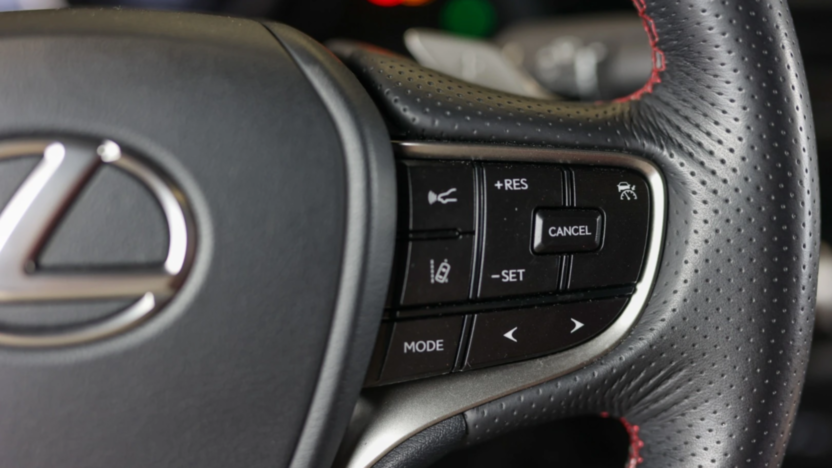 LEXUS ES ES 300h F Sport Edition
