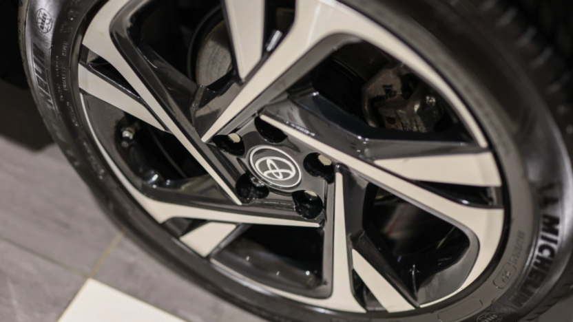 TOYOTA C-HR C-HR 1.8 Hybrid Style