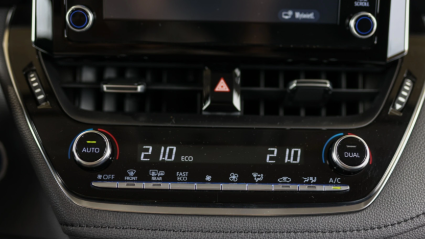 TOYOTA Corolla Corolla 1.8 Hybrid Comfort