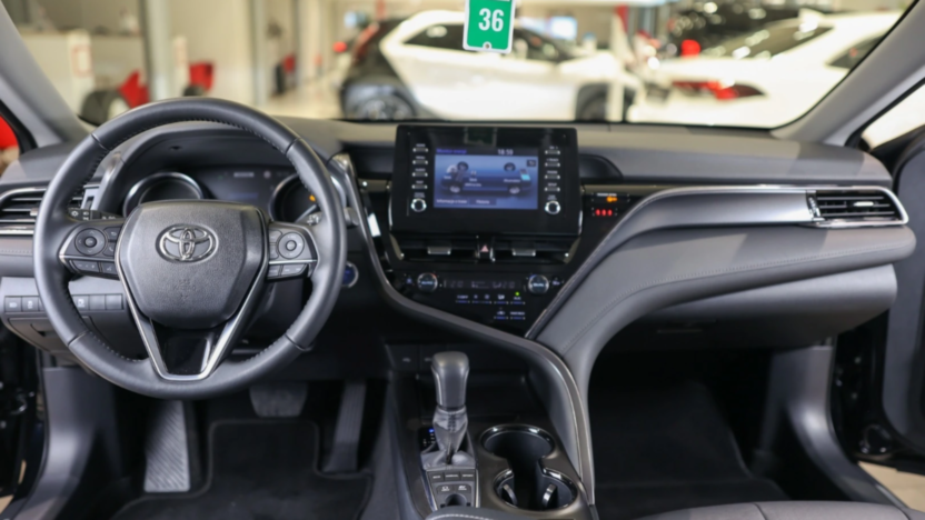 TOYOTA Camry Camry 2.5 Hybrid Comfort CVT