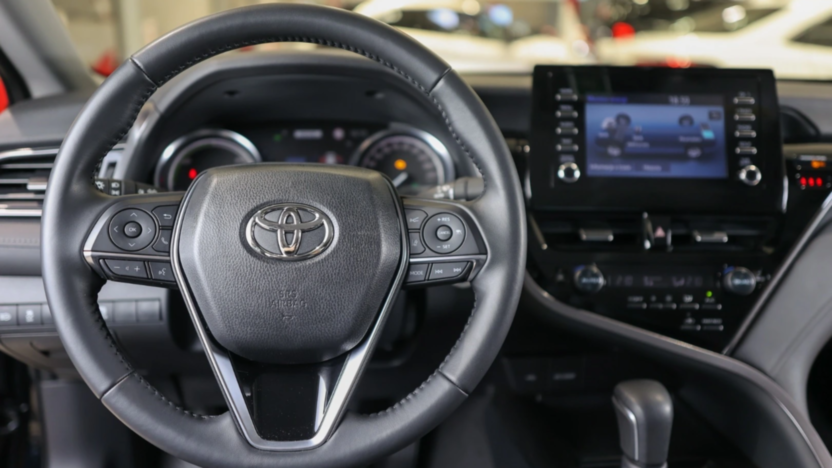 TOYOTA Camry Camry 2.5 Hybrid Comfort CVT
