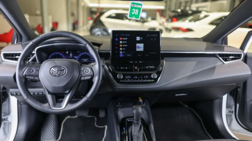 TOYOTA Corolla Corolla 2.0 Hybrid Style