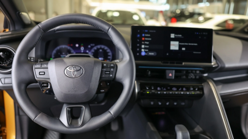 TOYOTA C-HR C-HR 2.0 Hybrid Dynamic Force Executive Premiere Edition