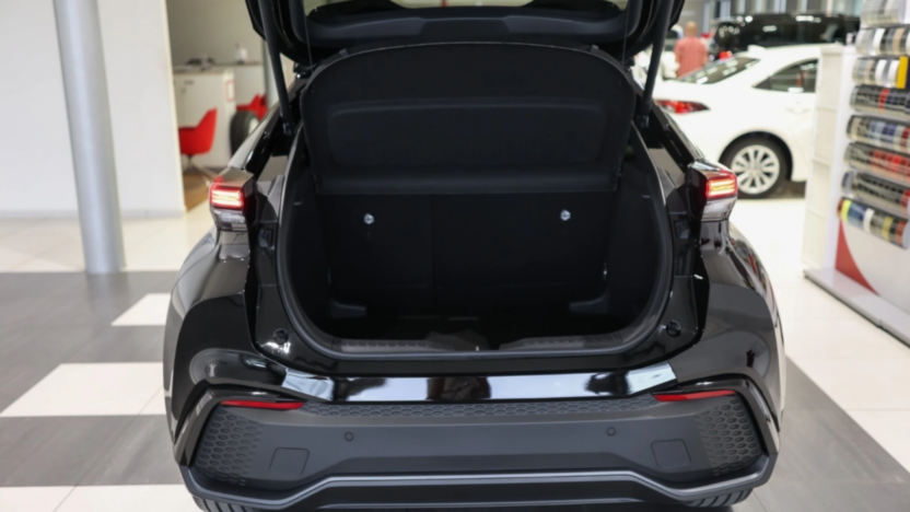 TOYOTA C-HR C-HR 2.0 Hybrid Dynamic Force Executive Premiere Edition