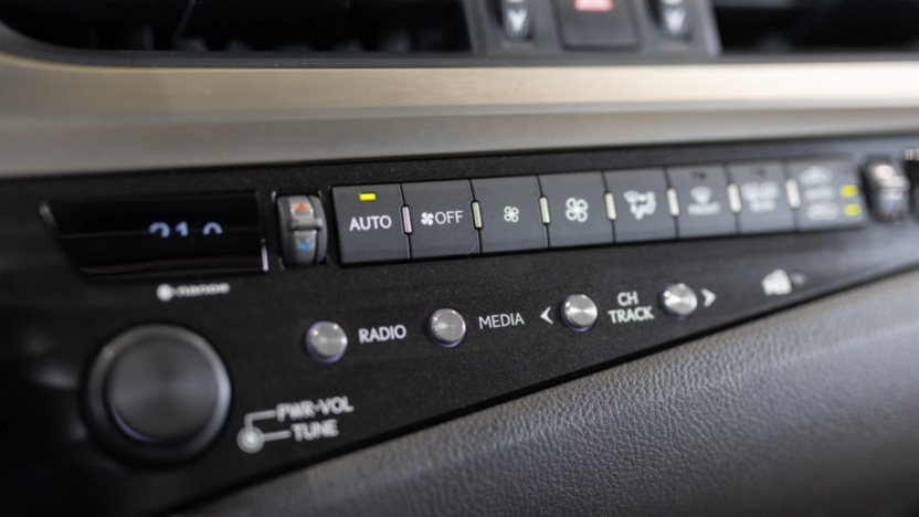 LEXUS ES ES 300h Elegance