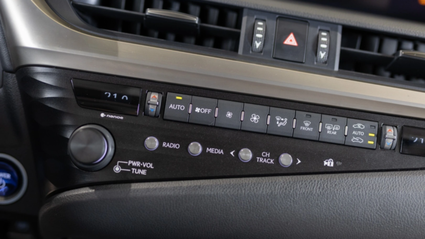 LEXUS ES ES 300h Elegance