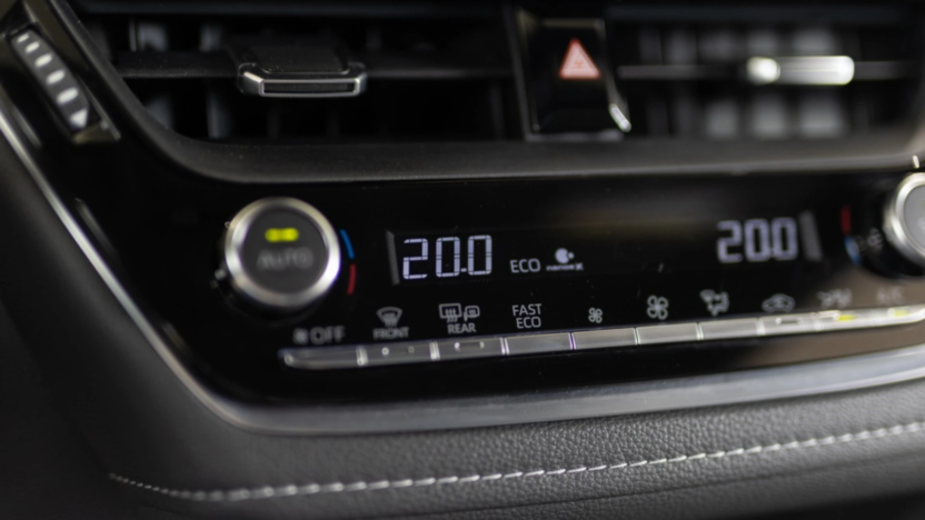 TOYOTA Corolla Corolla 2.0 Hybrid Style