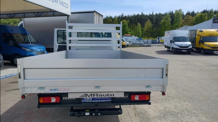 IVECO Daily Daily 35S18 D Nowy