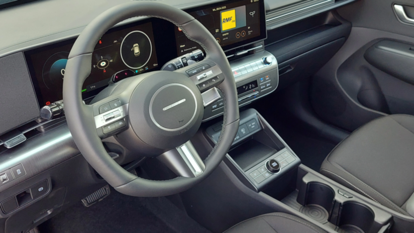 HYUNDAI Kona Kona Electric 65kWh Smart Nowy