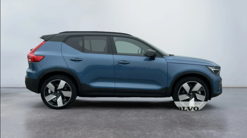 VOLVO XC40 XC40 82kWh Recharge Twin AWD Plus aut