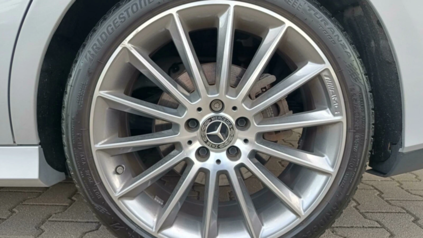 MERCEDES-BENZ CLA CLA 200 AMG Line 7G-DCT