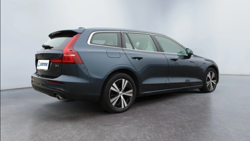 VOLVO V60 V60 B4 D Momentum Pro aut