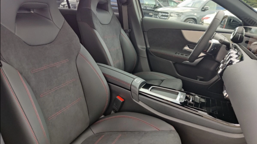 MERCEDES-BENZ A Klasa A 250 e AMG Line 8G-DCT