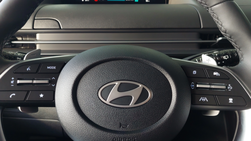 HYUNDAI Staria Staria 1.6 T-GDI HEV Smart Business aut Nowy