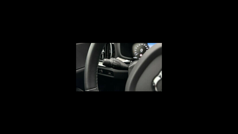 VOLVO V60 V60 B4 B Plus Dark aut