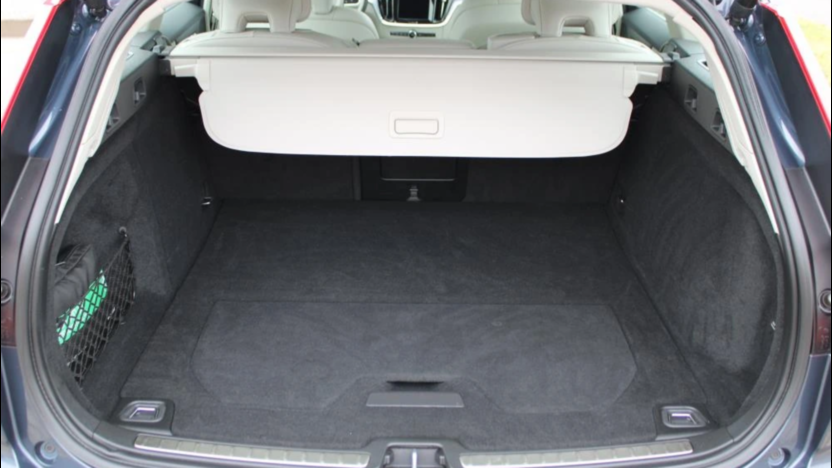 VOLVO V60 V60 B4 D Momentum Pro aut