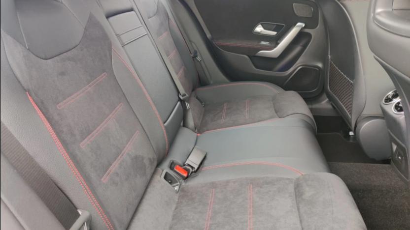 MERCEDES-BENZ A Klasa A 250 e AMG Line 8G-DCT