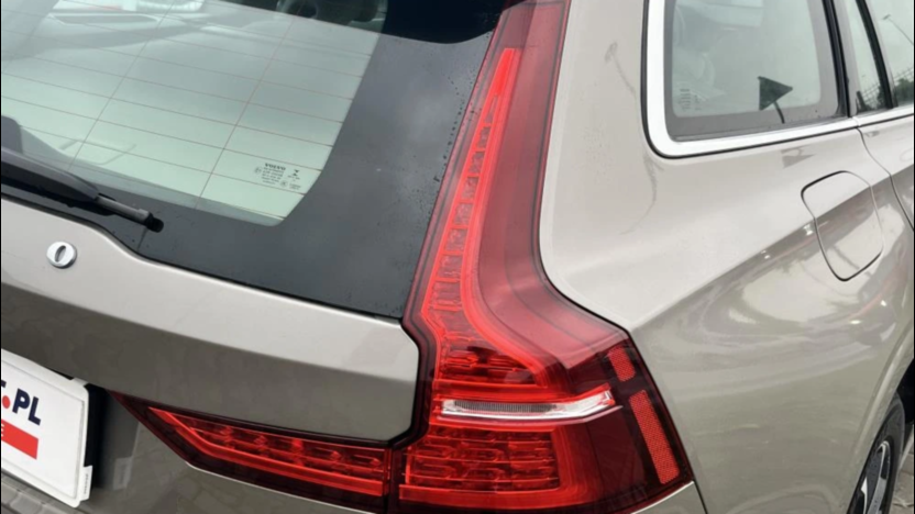VOLVO V60 V60 B4 D Momentum Pro aut