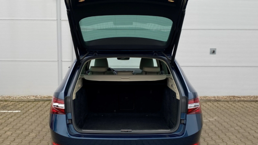 SKODA Superb Superb 2.0 TDI Style DSG7