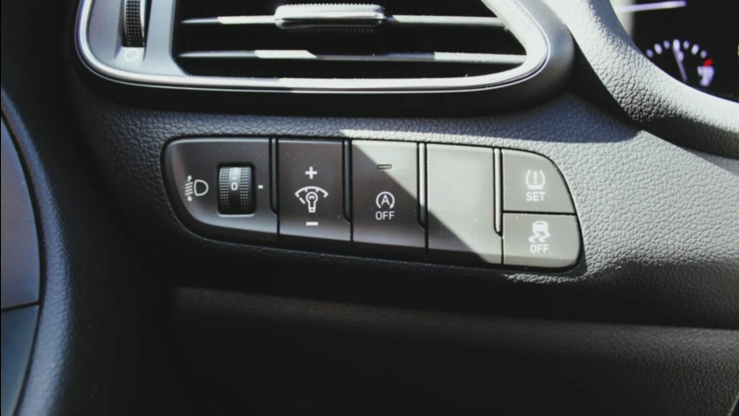 HYUNDAI i30 i30 1.5 T-GDI 48V Modern