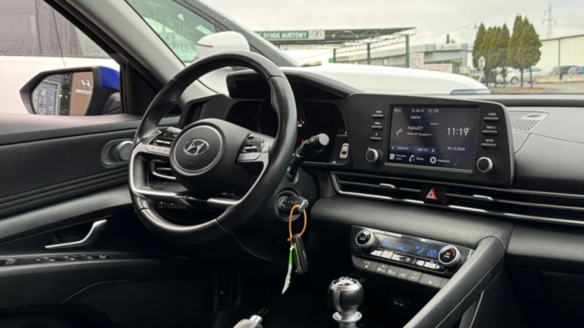 HYUNDAI Elantra Elantra 1.6 Smart