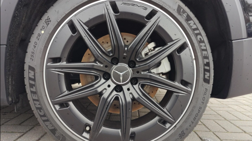 MERCEDES-BENZ GLB AMG GLB 35 4-Matic Nowy