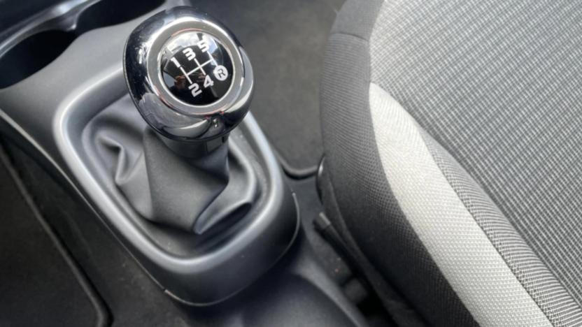 TOYOTA Aygo Aygo 1.0 VVT-i X-play