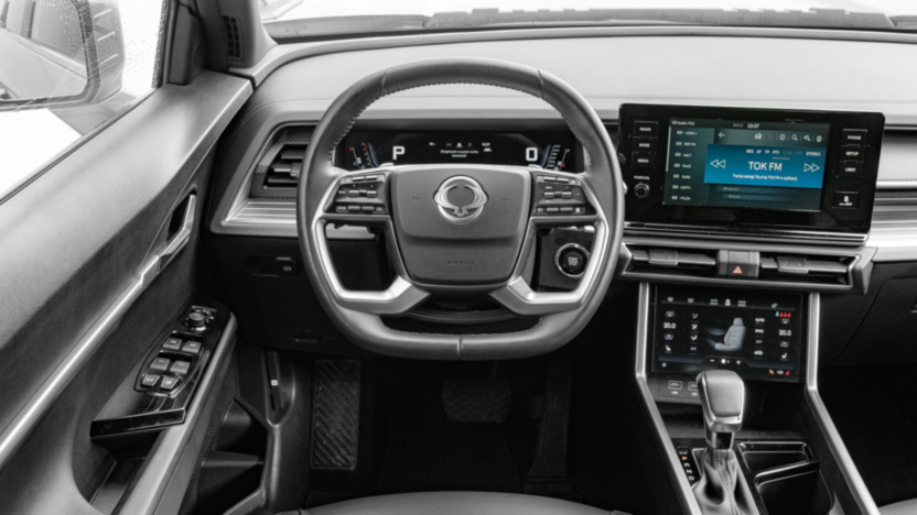 SSANGYONG Torres Torres 1.5 T-GDI Adventure aut
