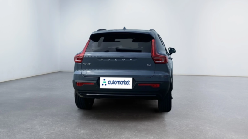 VOLVO XC40 XC40 B4 Plus Dark aut