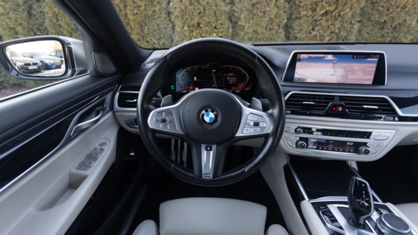 BMW Seria 7 750d xDrive sport-aut