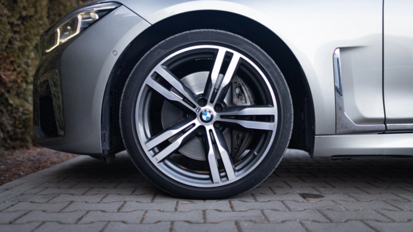 BMW Seria 7 750d xDrive sport-aut