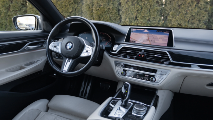 BMW Seria 7 750d xDrive sport-aut