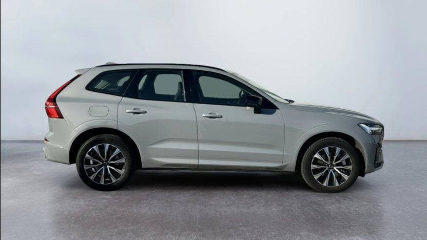 VOLVO XC60 XC60 B5 B AWD Plus Dark aut