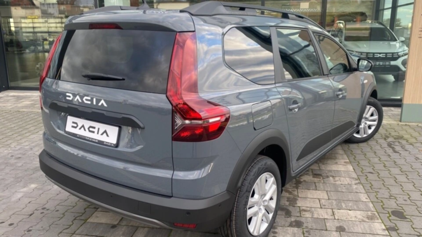 DACIA Jogger Jogger 1.6 Full Hybrid 140 Expression MMT 7os. Nowy