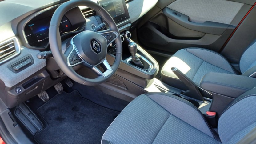 RENAULT Clio Clio 1.0 TCe Techno LPG