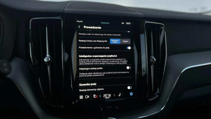 VOLVO XC60 XC60 B5 B AWD Plus Dark aut