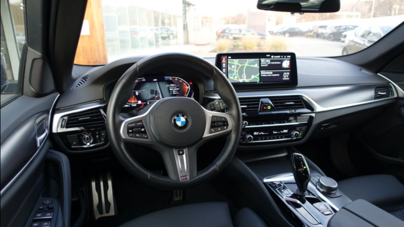 BMW Seria 5 520d xDrive mHEV M Sport sport-aut