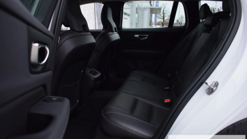 VOLVO V60 V60 CC Plus B4 D AWD aut