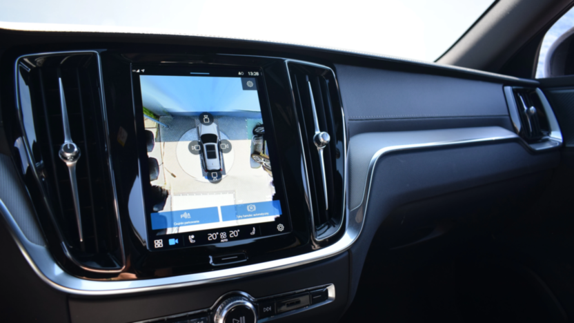 VOLVO V60 V60 T8 AWD Plug-In Hybrid Ultimate Dark aut