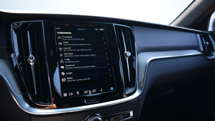 VOLVO V60 V60 T8 AWD Plug-In Hybrid Ultimate Dark aut
