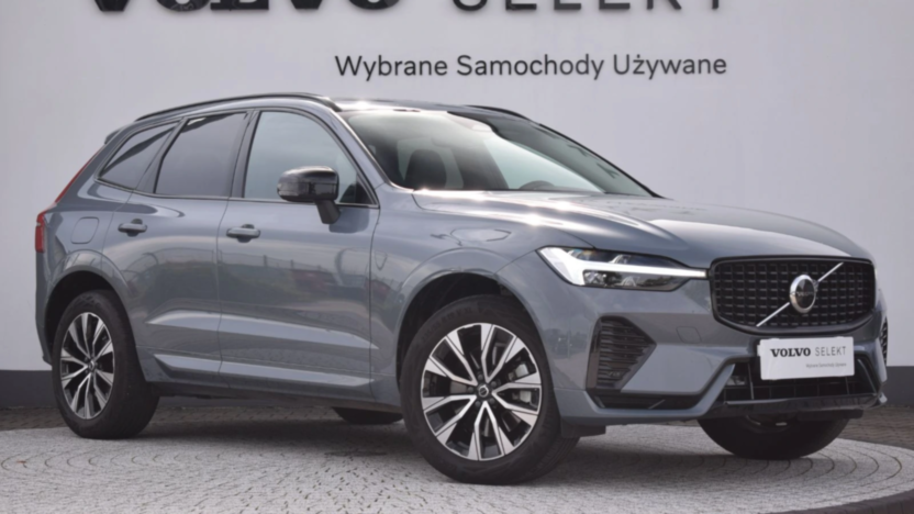 VOLVO XC60 XC60 B4 D Plus Dark aut