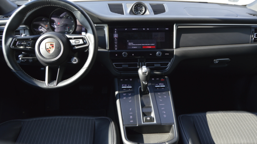 PORSCHE Macan Macan T