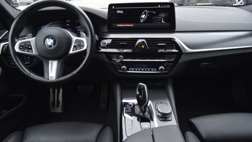 BMW Seria 5 530i xDrive mHEV M Sport sport-aut