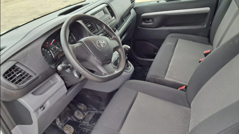 TOYOTA Proace Verso Proace Verso 2.0 D4-D Long Business