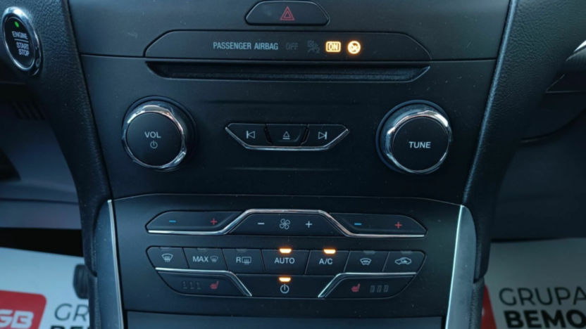 FORD S-MAX S-MAX 2.0 EcoBlue Titanium aut