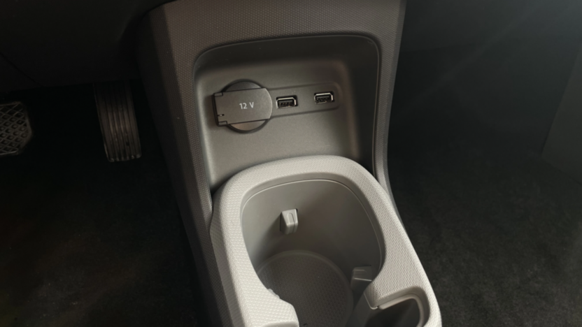 LEAPMOTOR T03 T03 37.3 kWh Smart Nowy