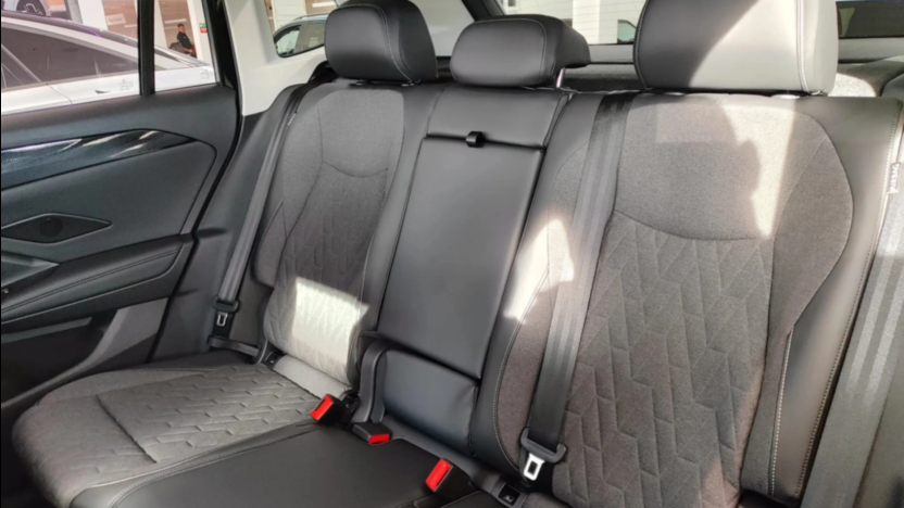 VOLKSWAGEN Tiguan Tiguan 2.0 TDI Life Plus DSG Nowy