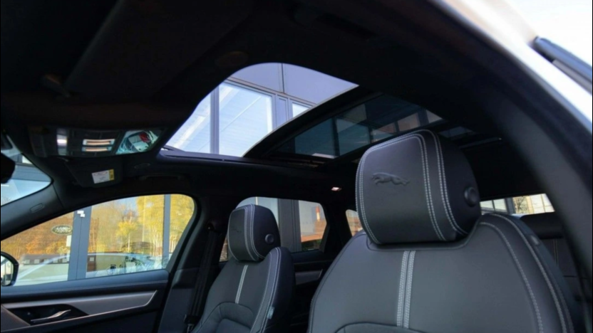 JAGUAR F-Pace F-Pace 2.0 D200 mHEV AWD R-Dynamic SE